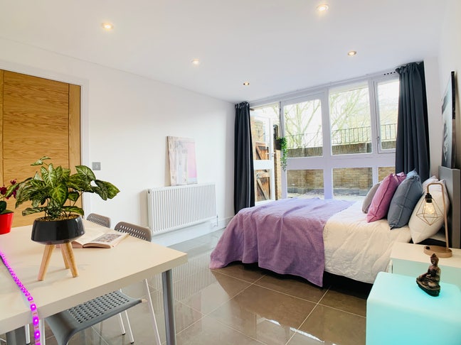 🤩 All Ensuite in Wapping 🤩 Private Terrace 🤩 Main Photo