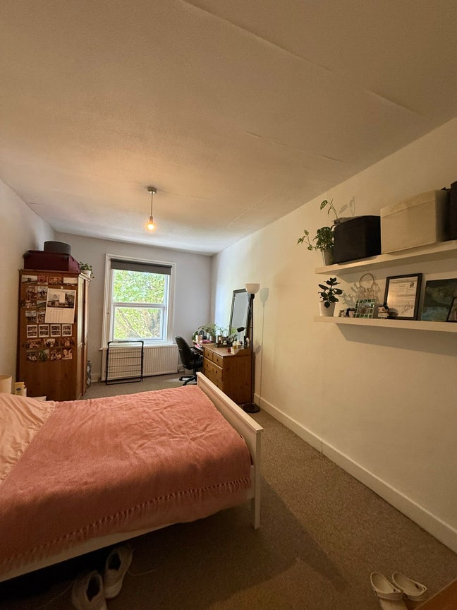 Massive Double Room in East Finchley  Main Photo