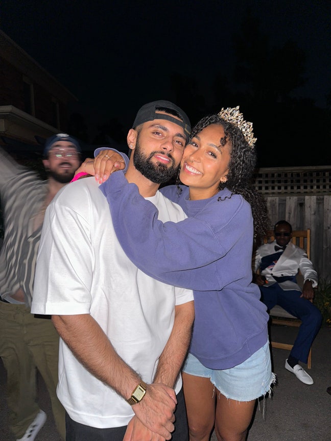 We are a couple aged 26 and 27 from Toronto, ... Main Photo