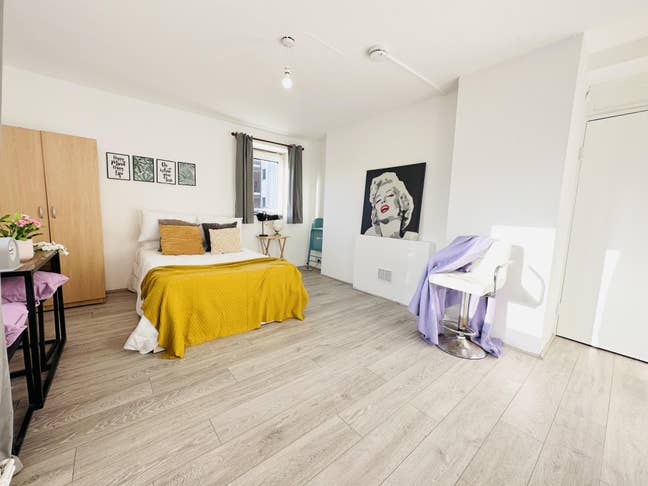 Yes Please🔥 Live Where London Happens 🔥 4Bed E1  Main Photo