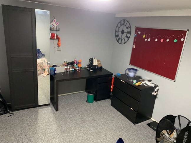 Two rooms available for students  Main Photo