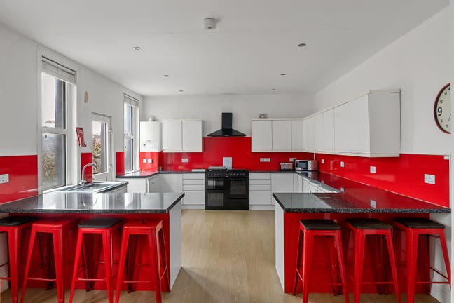 7 Bed Shared House for Students & Professionals Main Photo