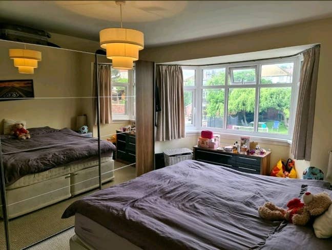 Bright double furnished room in Friendly SE london Main Photo