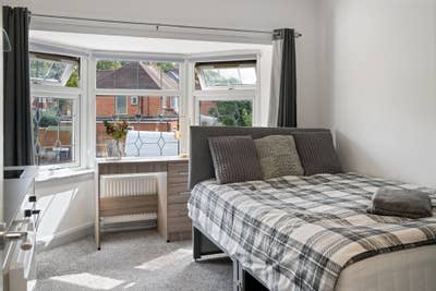 New Luxury En Suite! High Spec! All Bills Included Main Photo