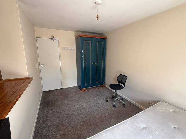 Double room available  Main Photo