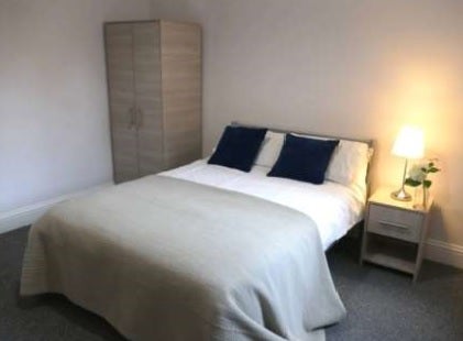 Room at Monks road  Main Photo