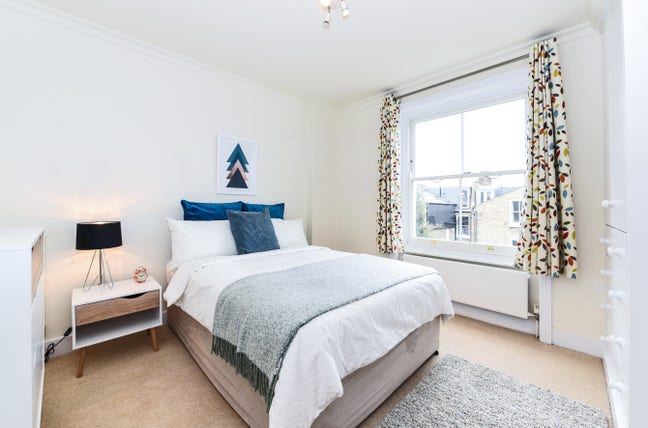 3 Double Rooms Right by Northcote Road - Battersea Main Photo