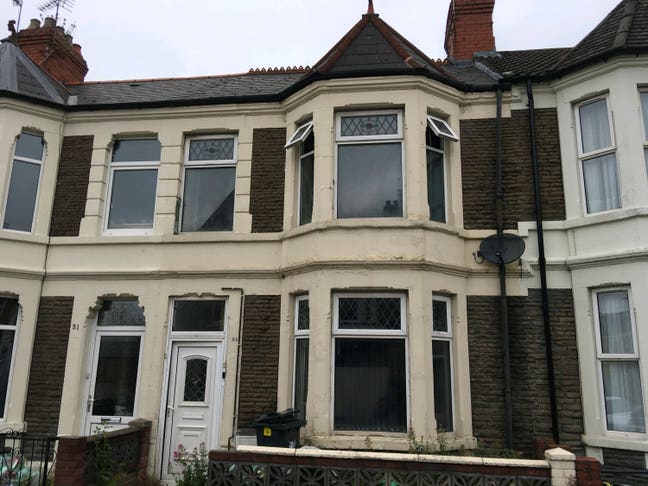 Affordable Student Room – 53 Monthermer Road, Minu Main Photo