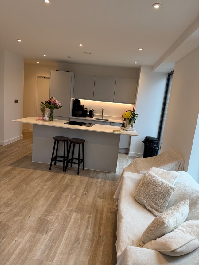 Room Available 15Th October  Main Photo