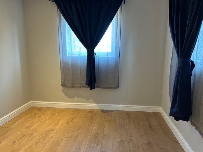 Shared property.  £975 PCM including bills  Main Photo