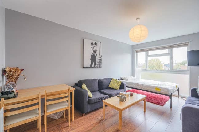 🎶 Live in Vibrant Hackney – All Bills Inc. Main Photo