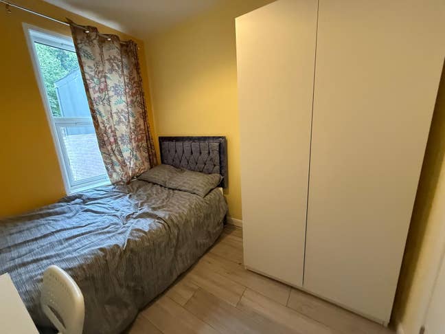 Newly Refurbished tidy room Main Photo