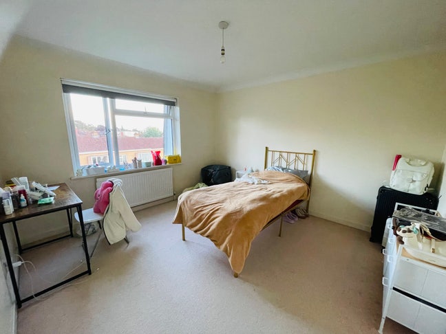 Single room Northern line  Main Photo