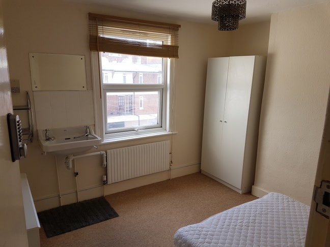  Double room, including bills, cleaner Main Photo