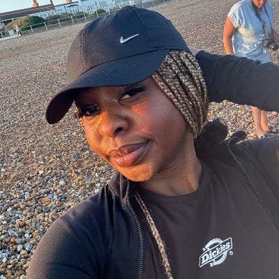 Looking for housemate Main Photo