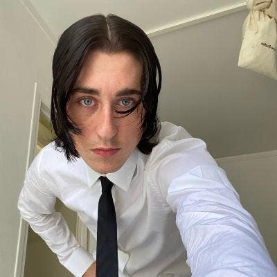 Double room wanted- friendly and chill. Main Photo