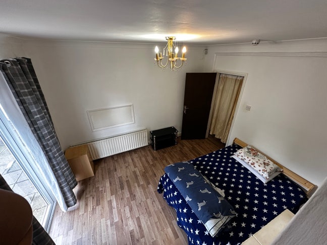 Double room available  Main Photo