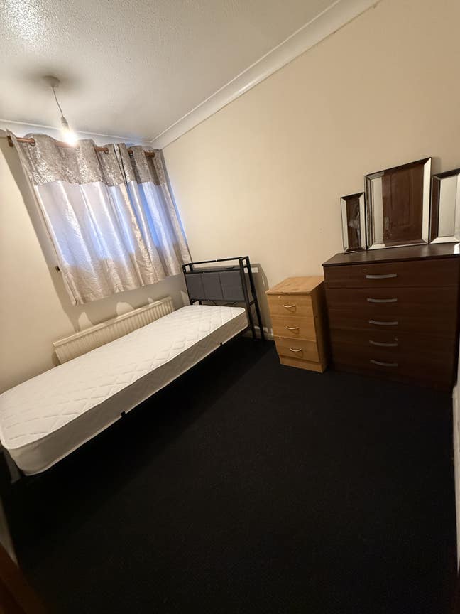 Single room  Main Photo