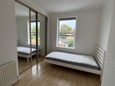 Double Room to Rent – Eltham Hill, SE9 Main Photo
