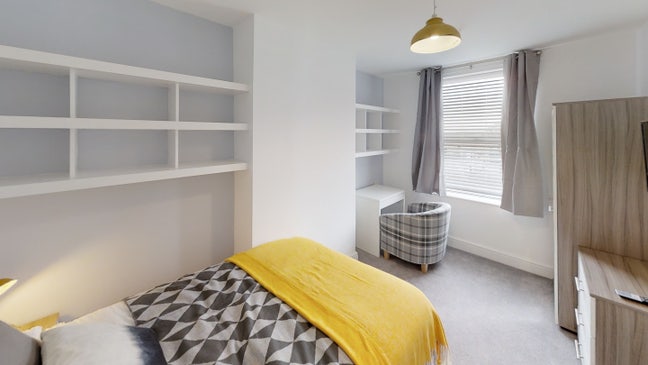 Located on famous Gloucester Road - Double room  Main Photo