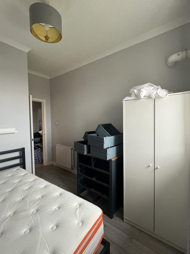 Lovely room to rent in Tollcross.  Main Photo