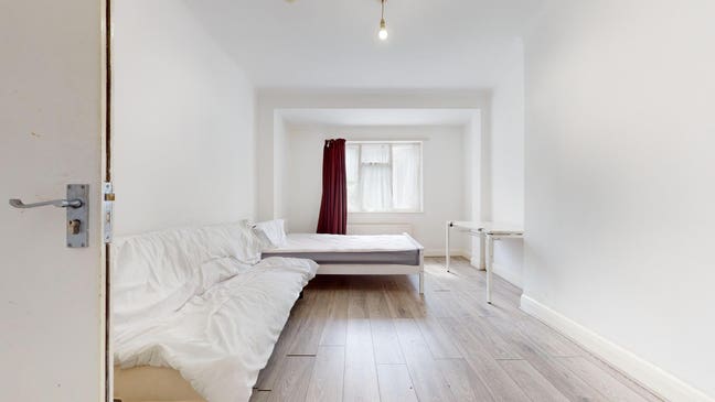  Double Room in Manor House  Main Photo