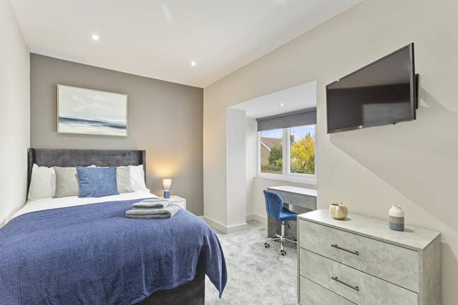 💥 Beautiful Large En Suite Room💥 Main Photo