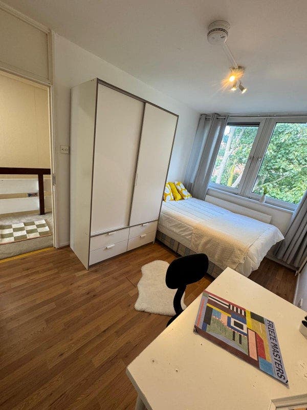 ✨Bright Room a step to Holloway Road✨ Main Photo