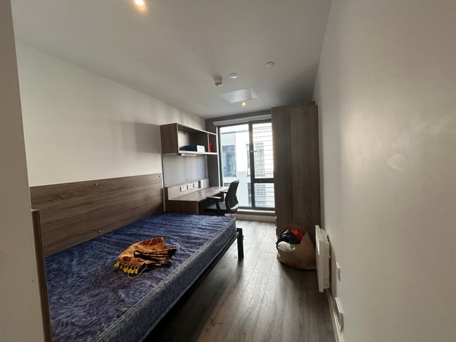 Lovely en-suite in a luxury accommodation Main Photo