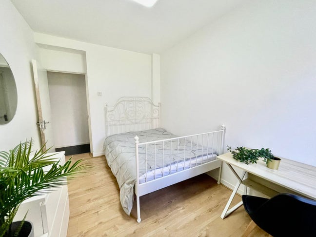 Central | 2 Cozy Rooms near Waterloo & London Eye Main Photo