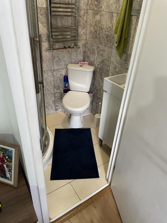 Studio, with sole access to a beautiful garden! Main Photo