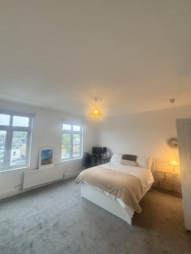 Big Double Room in Chiswick!!  Main Photo