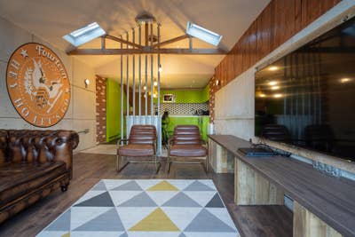 A New 6 Bed Property with Amazing Lounge Space Main Photo