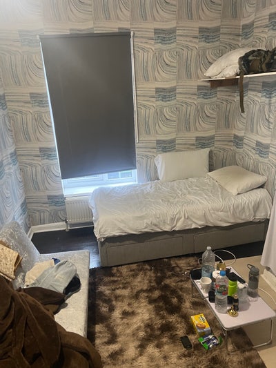 Room for rent Main Photo