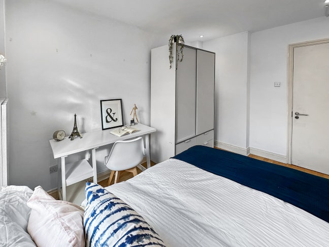 🚇 Just 7 Minutes from Holloway Road Station! 🏟️ Main Photo