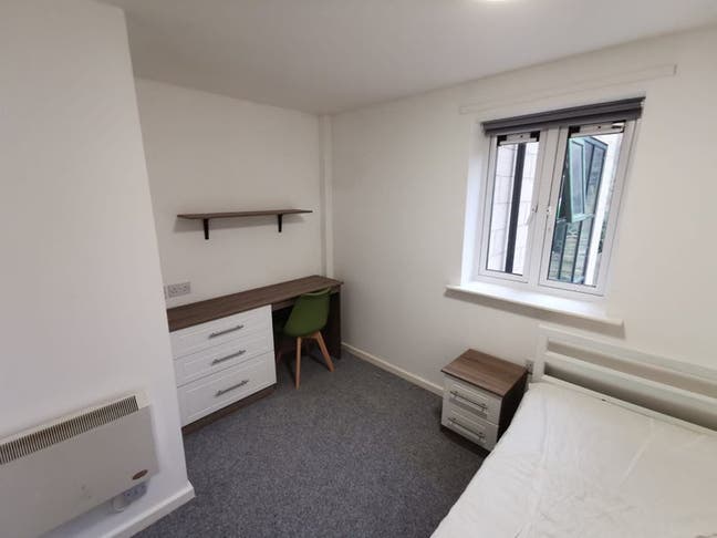 Double Ensuite Student Accommodation Main Photo