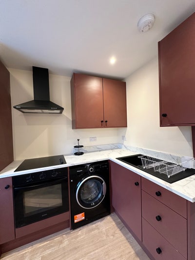 1 Bedroom Apartment for Rental- Greenford Main Photo