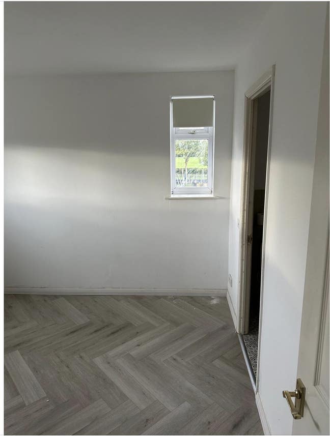  Double En-suite Room – Kent’s Hill Main Photo