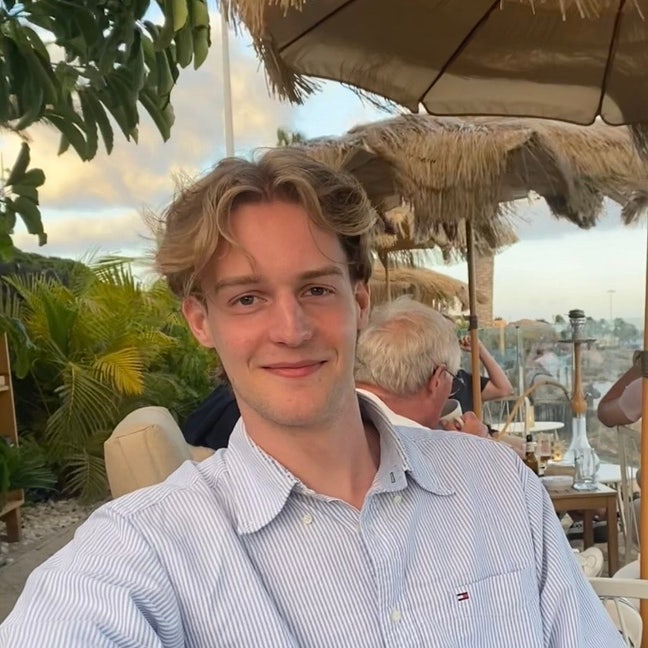 Looking for a sociable house share! Main Photo