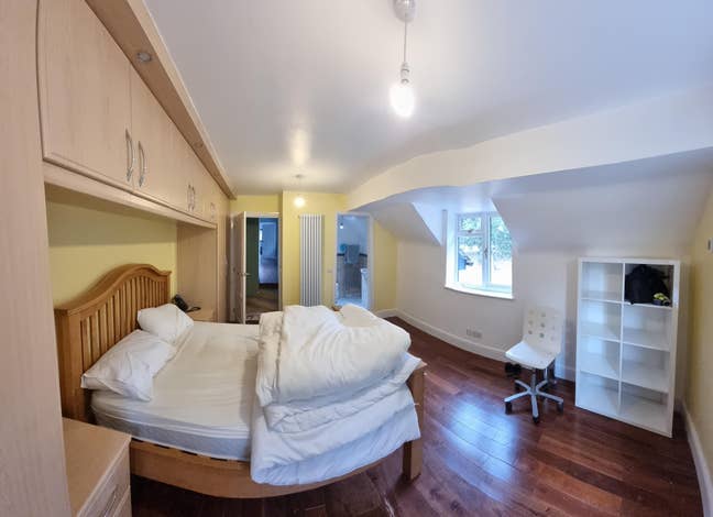 Naturisd Friendly house in Shirley Main Photo