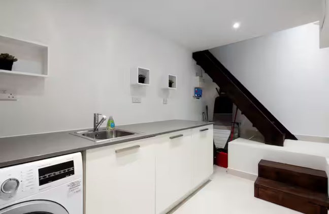 💻 Quiet Living  •  NW7 🧘🏡 – 50 %  Off
 Main Photo