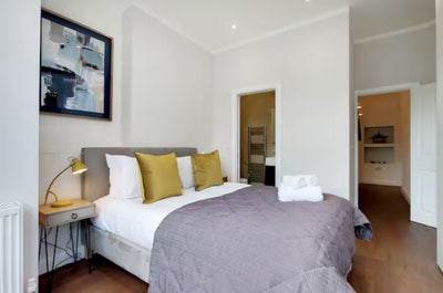 🏡 Modern + Peaceful • NW7 2EL ✨🧘 – 50 % Off  Main Photo