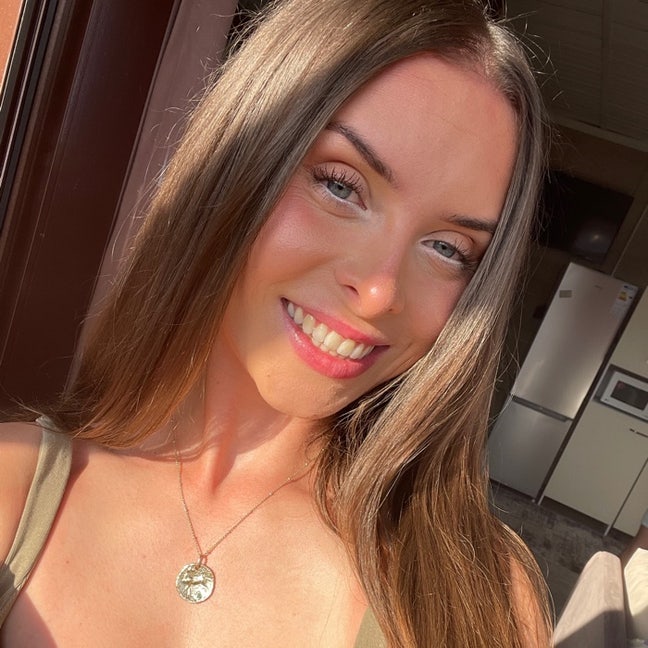 29 year old female seeking double room  Main Photo