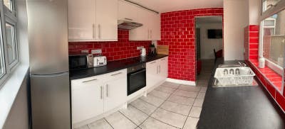 Modern 4 Bedroom Shared House In Grimsby Town Main Photo