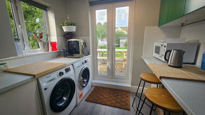 Large Double Room, with EnSuite, All Bills Inc. Main Photo