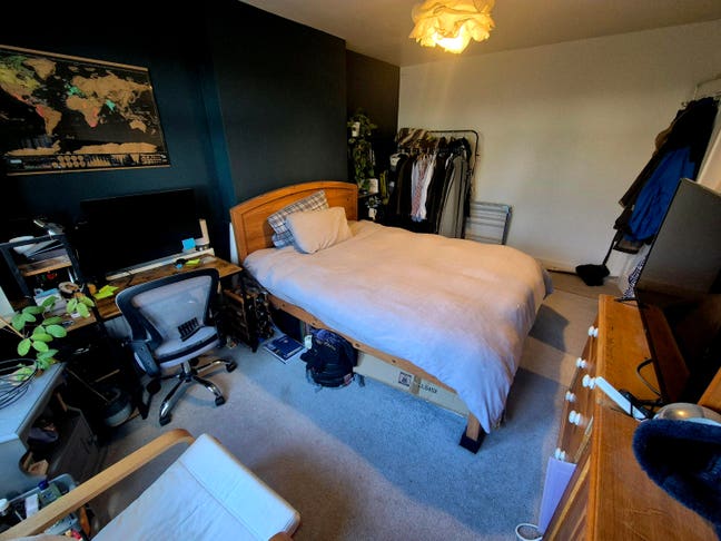 Large Double Room - House Share - Parkstone Main Photo