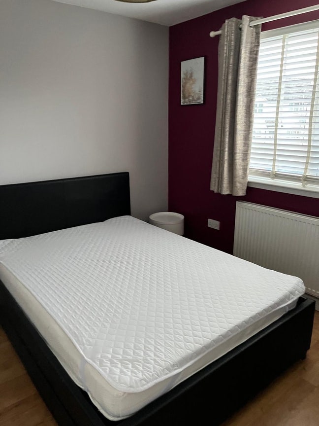 1 double bedroom available  Main Photo