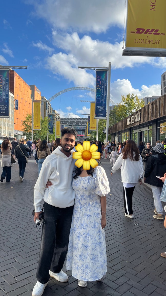 Couple looking for a double room Main Photo