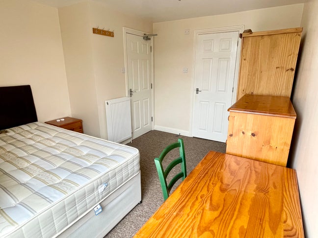 Summertown / Oxford New  Ensuite Double Room Main Photo