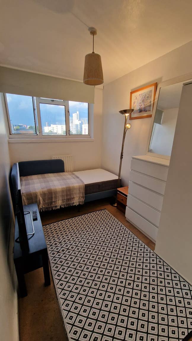 Short Term! Single Room in Canary Wharf E14 Main Photo